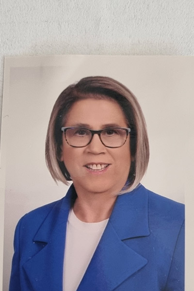 Gülüzar Üzgün